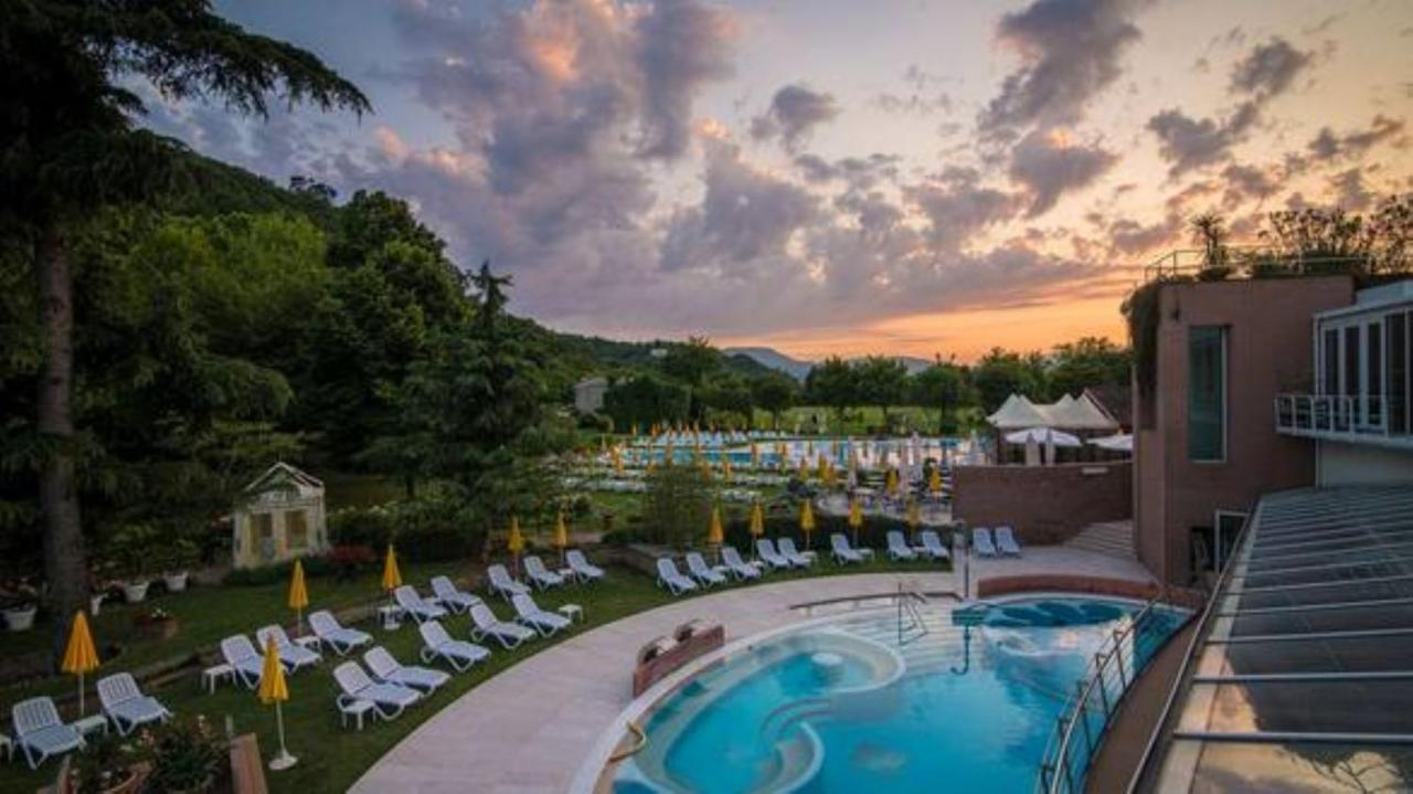 Terme Preistoriche Resort & Spa Монтегротто-Терме Экстерьер фото